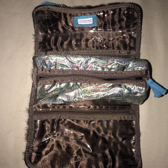 Stephanie Johnson makeup bag - Picture 2 of 4